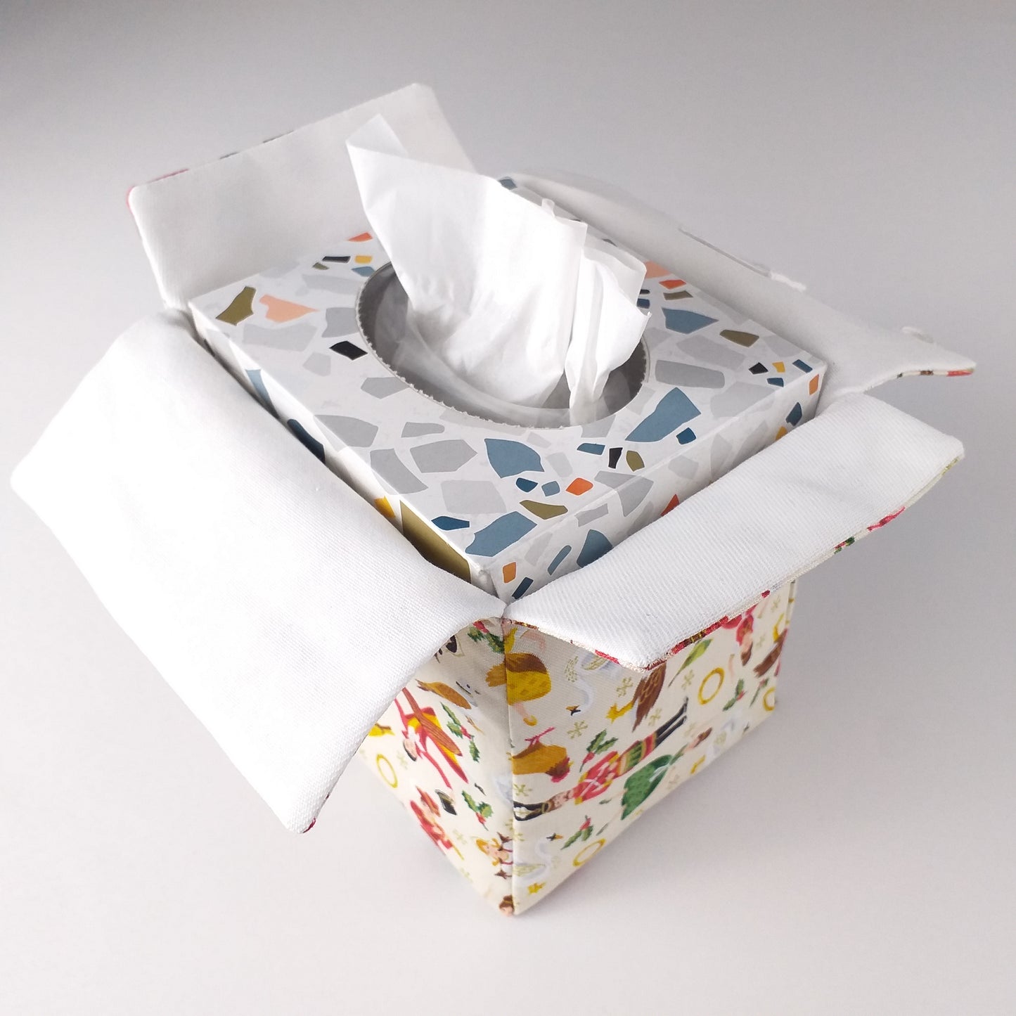 Cube Fabric Tissue Box Cover - Twelve Days of Christmas Design