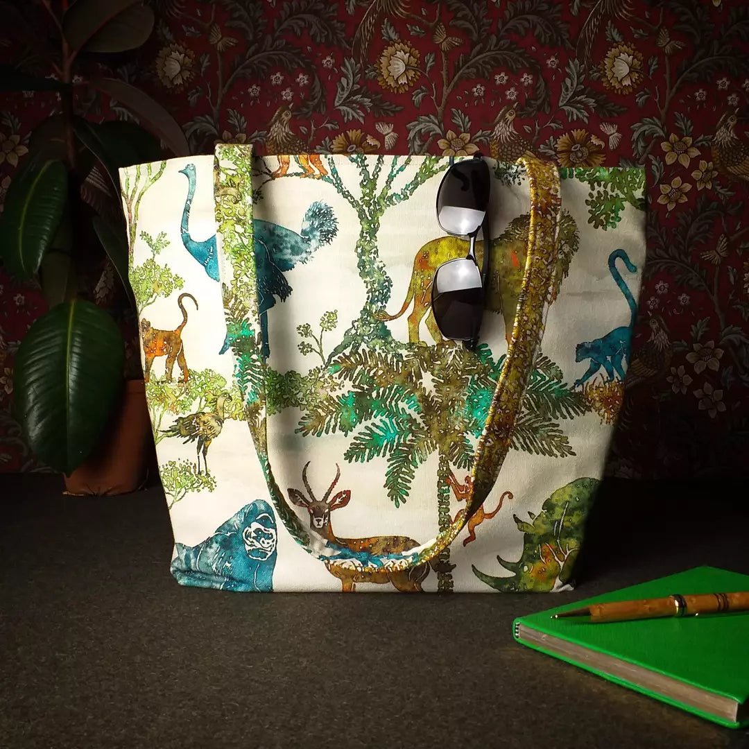 Large cotton tote bag with elephant, giraffe, water buffalo, monkey, panther, gorilla, lemur, rhinoceros design