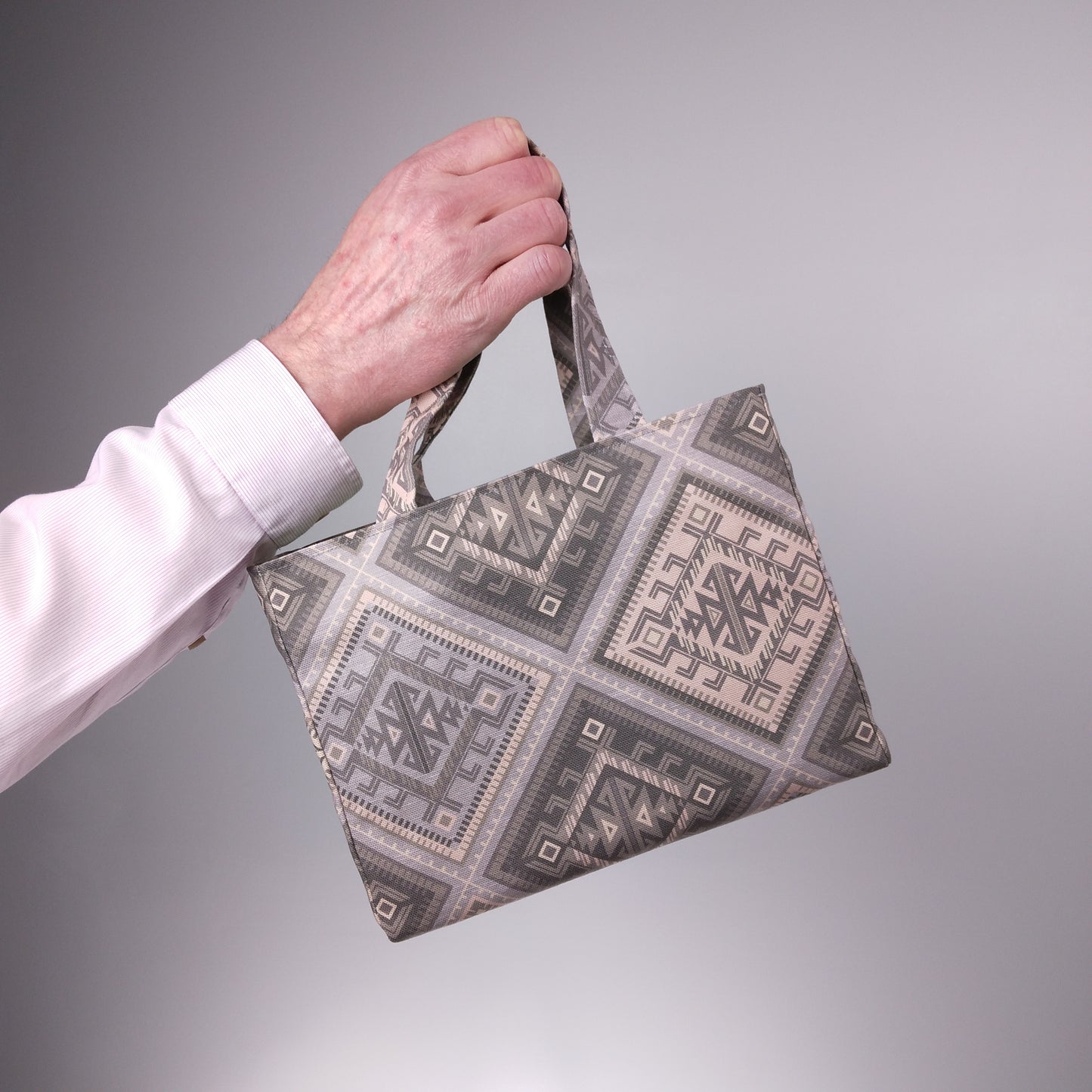 Mini tote bag with grey diamond kilim pattern
