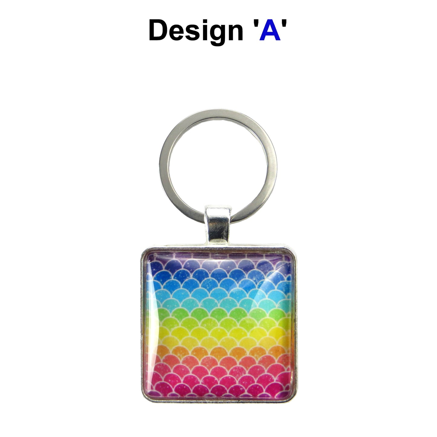 Keyring with a colourful glass domed image